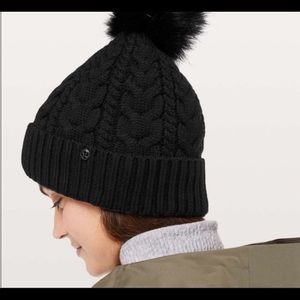 Lululemon women’s black beanie